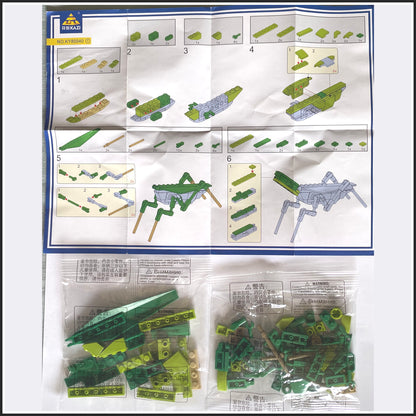 Puzzle- 3D Plastic Mantis Building Blocks