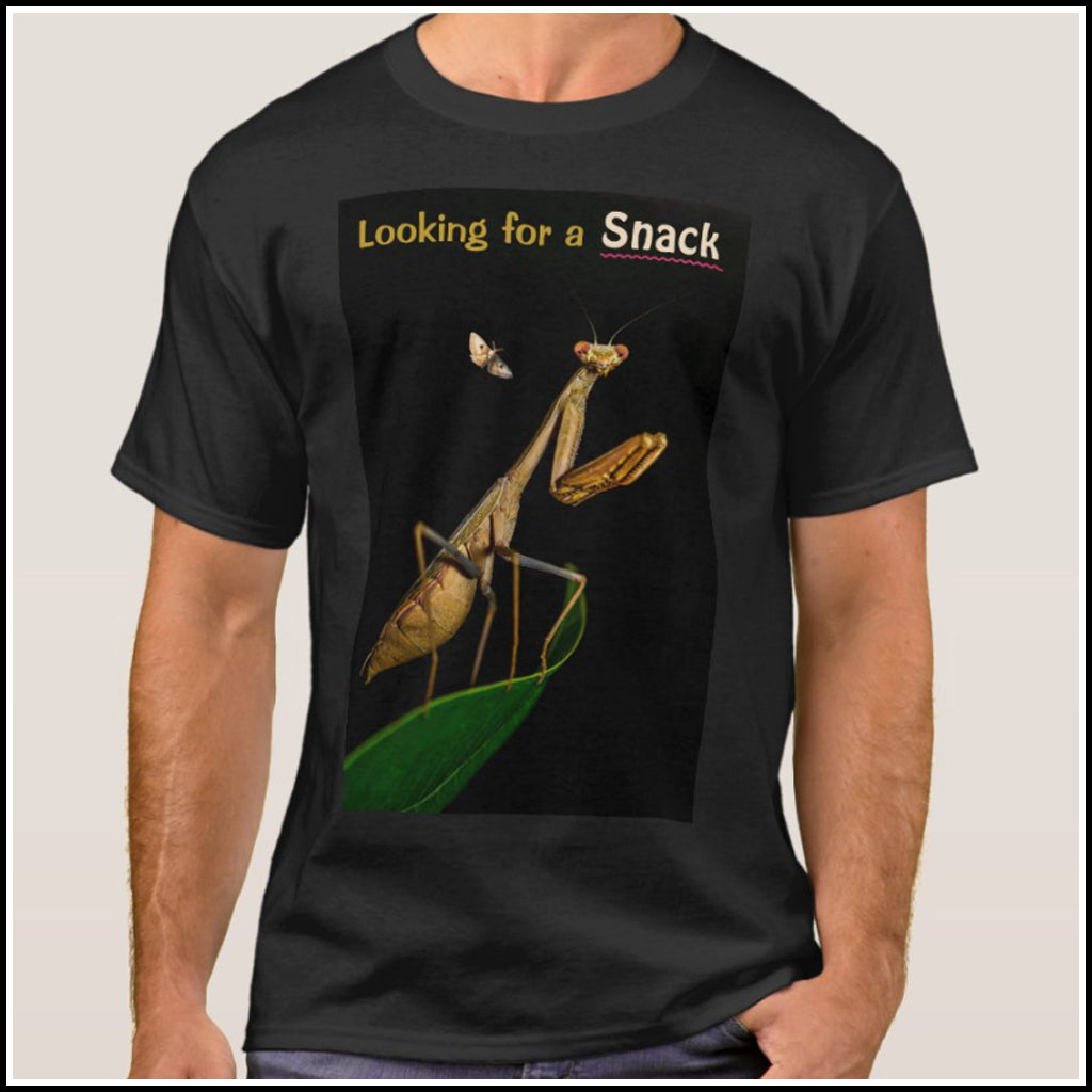 T-Shirt Men's - Looking for a Snack