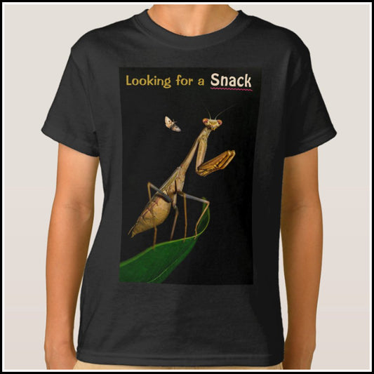 T-Shirt Kids- Looking for a Snack