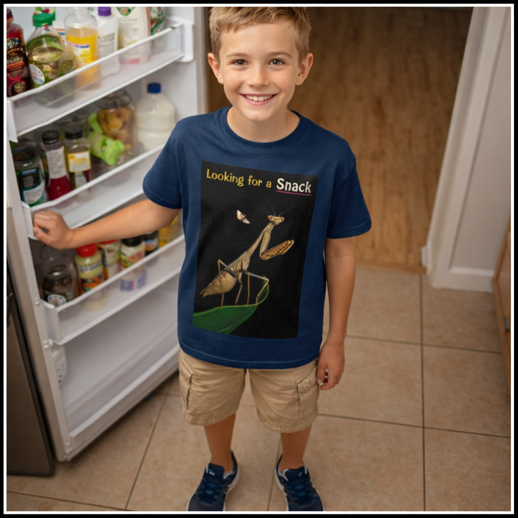 T-Shirt Kids- Looking for a Snack