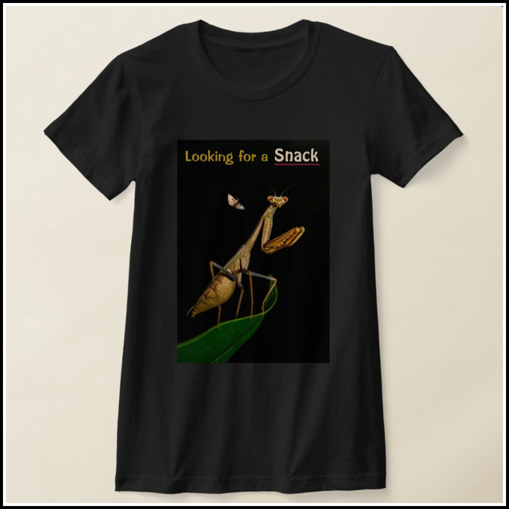 T-Shirt Women's - Looking for a Snack